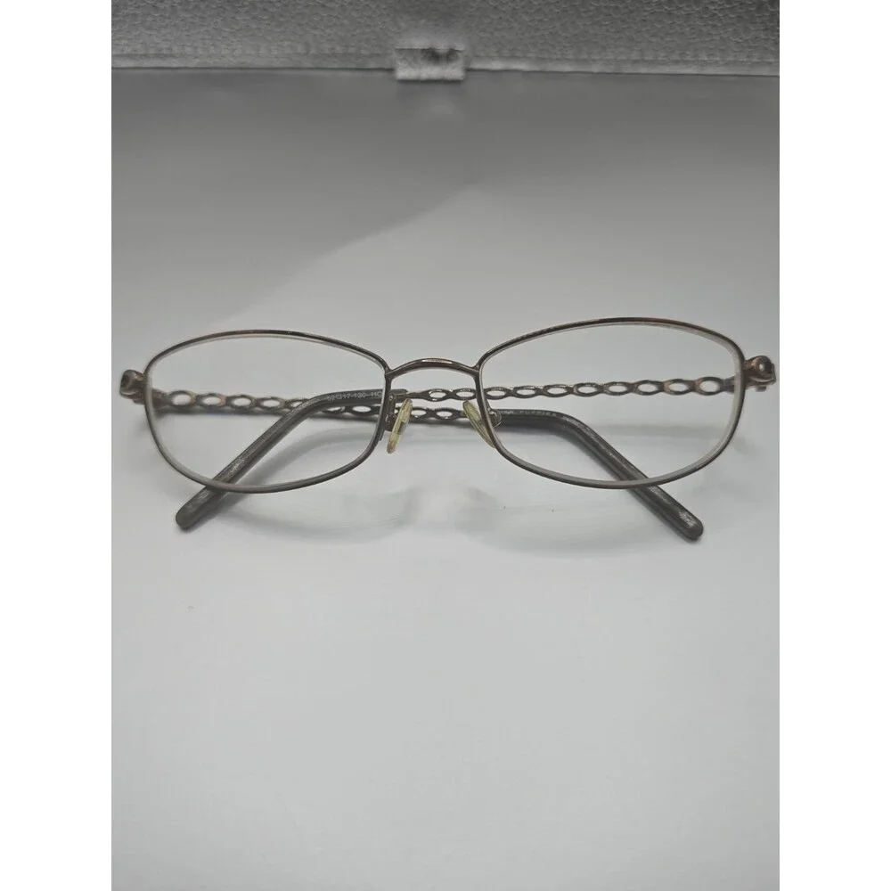 Hush Puppies Gold Tone Frame Eyeglasses Nose Pads Full Rim 52-17-130 Old Money